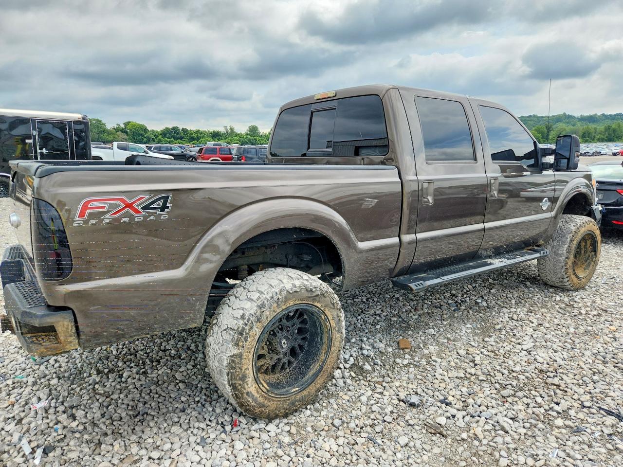 2016 Ford F250 Super Duty - Image 3