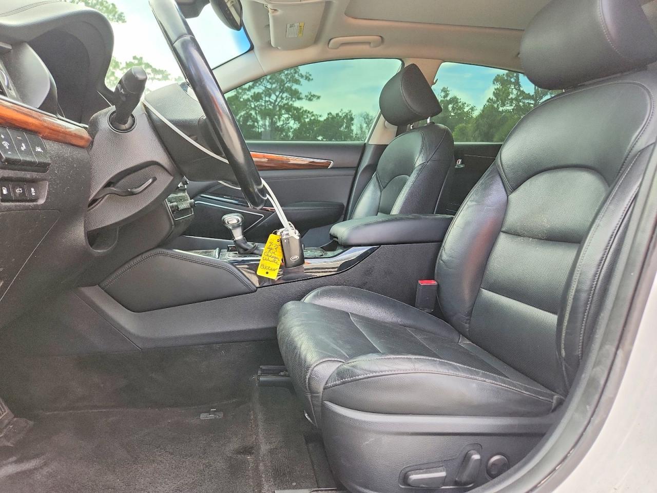 2019 Kia Cadenza Technology - Image 7