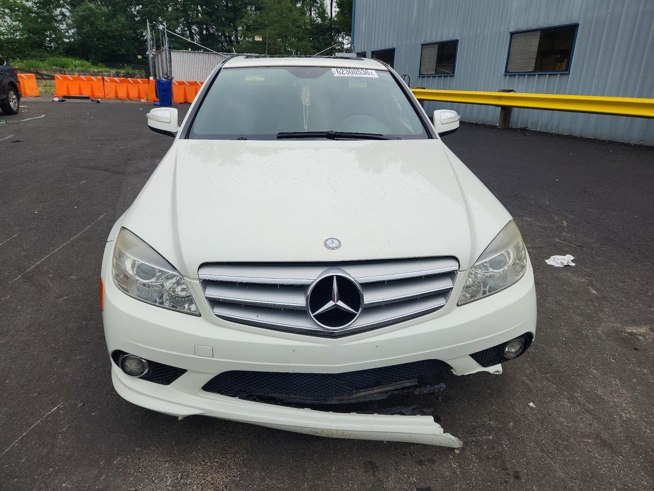 2009 Mercedes-Benz C 300 - Фото 5