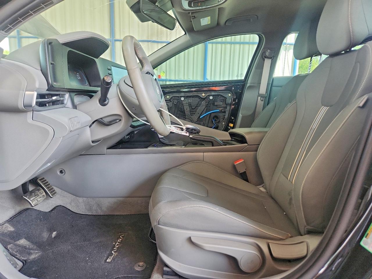 2025 Hyundai Elantra Sel Sport - Фото 7
