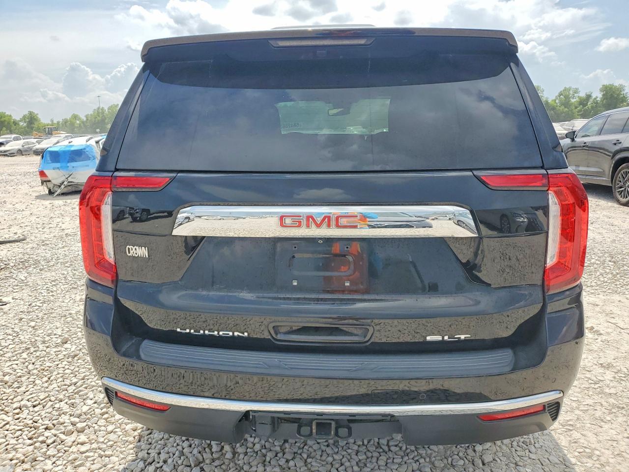 2023 GMC Yukon Slt - Фото 6