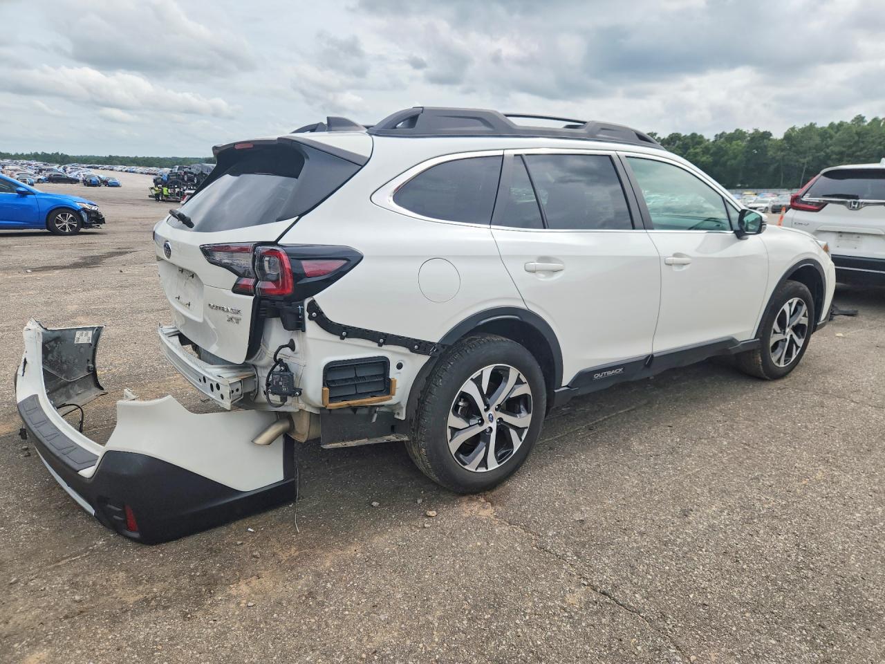 2021 Subaru Outback Limited Xt - Фото 3