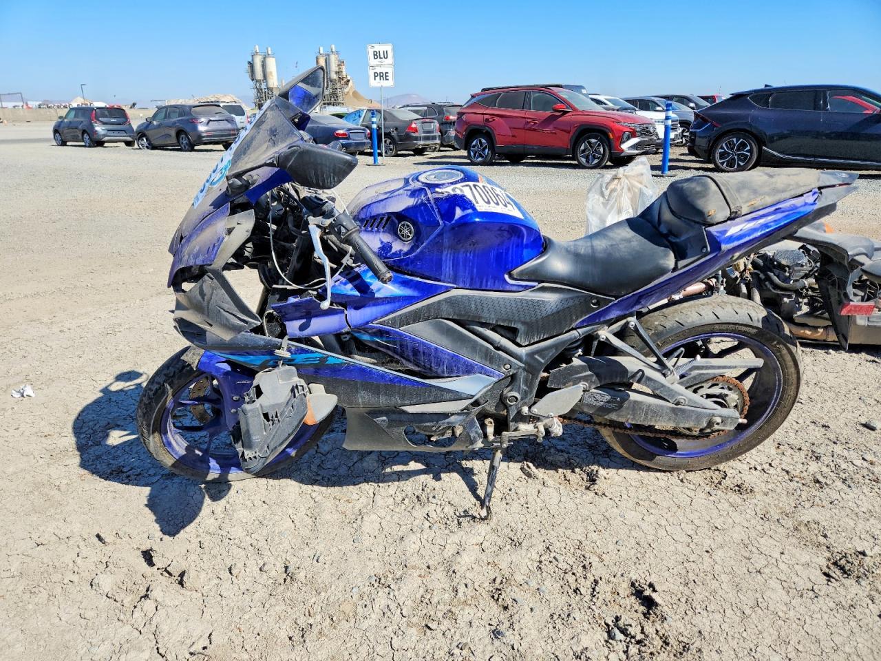 2024 Yamaha Yzfr3 A - Фото 3