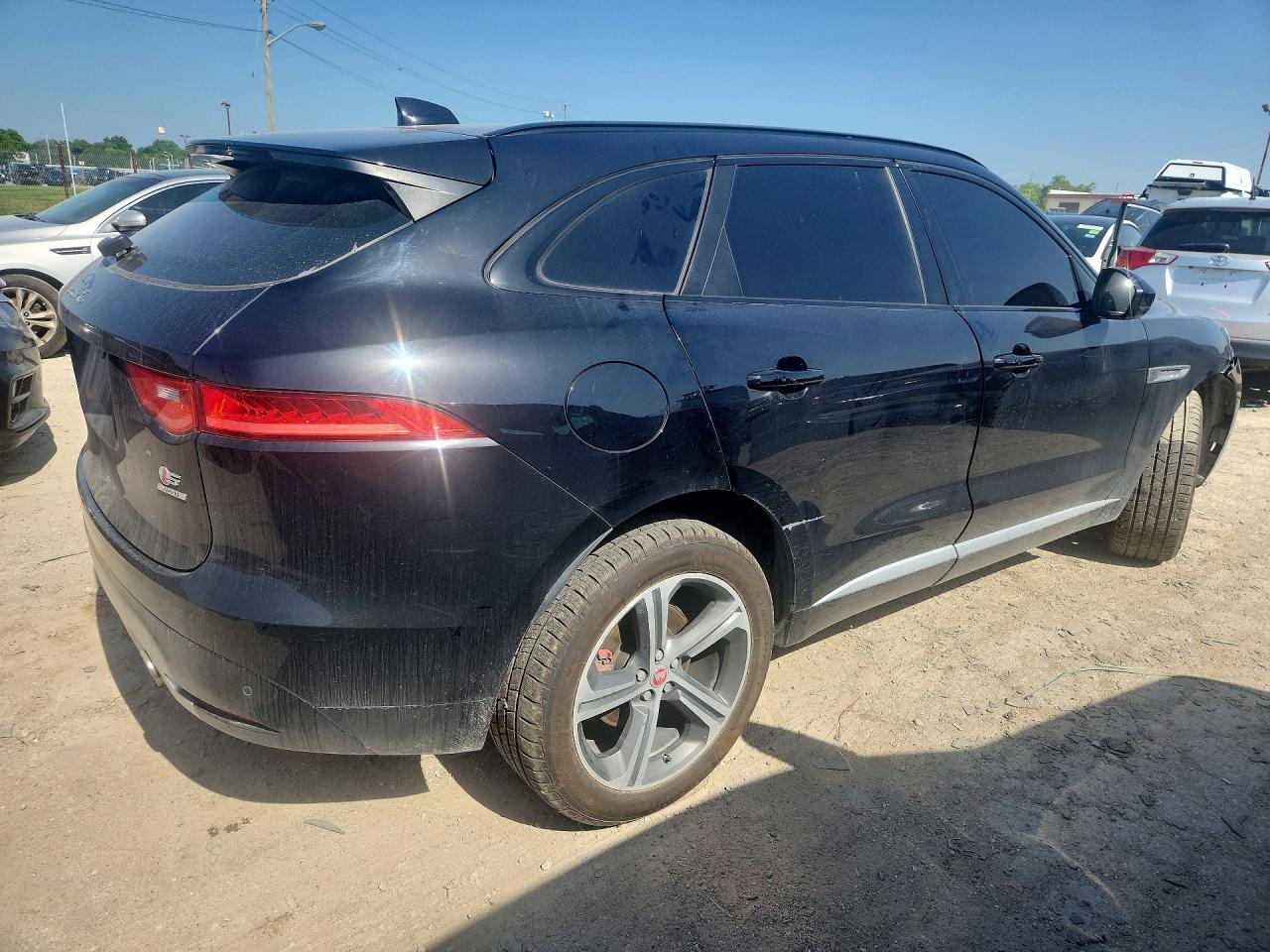 2017 Jaguar F-Pace S - Image 3