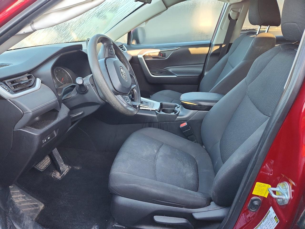 2021 Toyota Rav4 Le - Фото 7