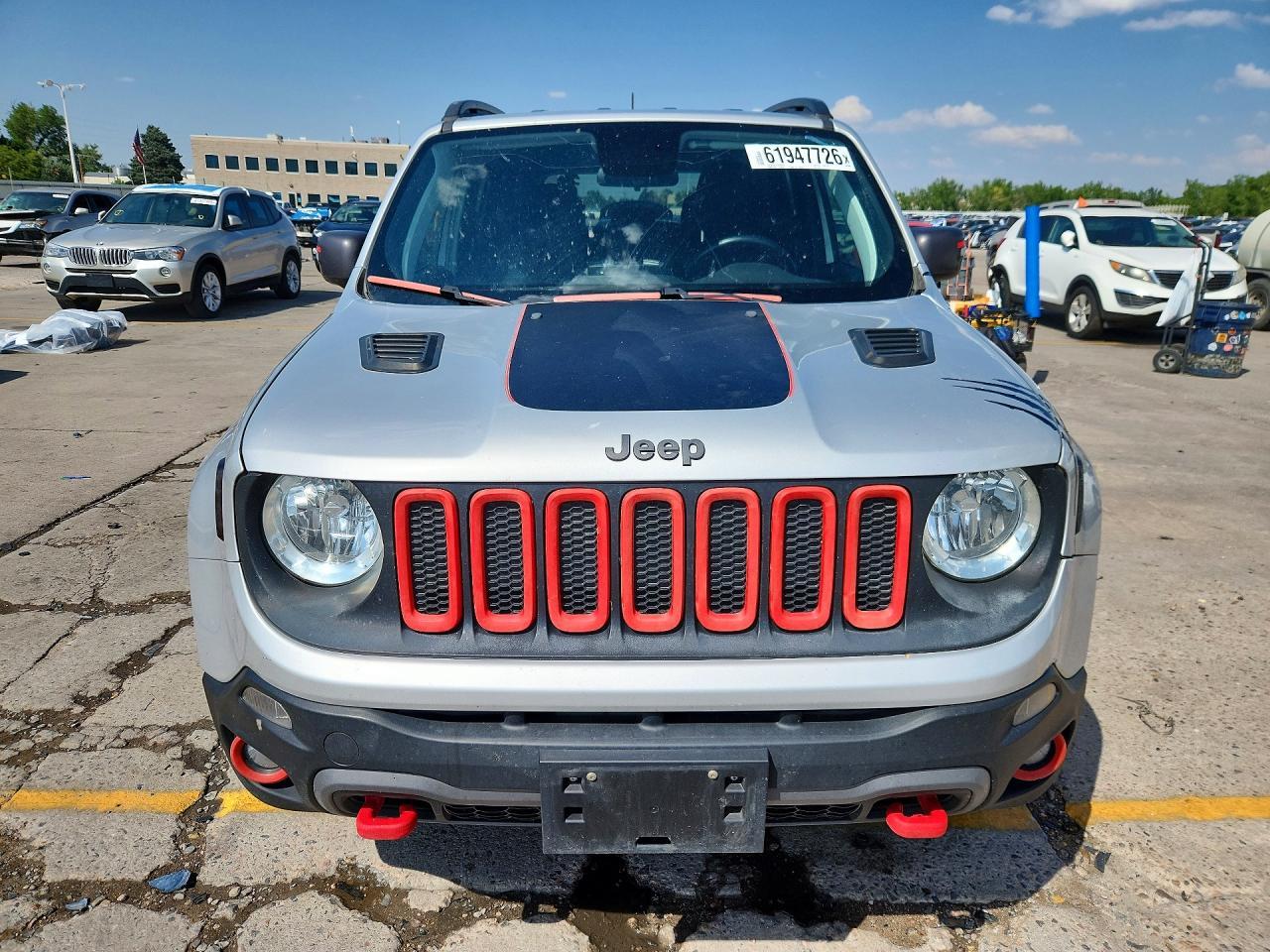 2018 Jeep Renegade Trailhawk - Image 5