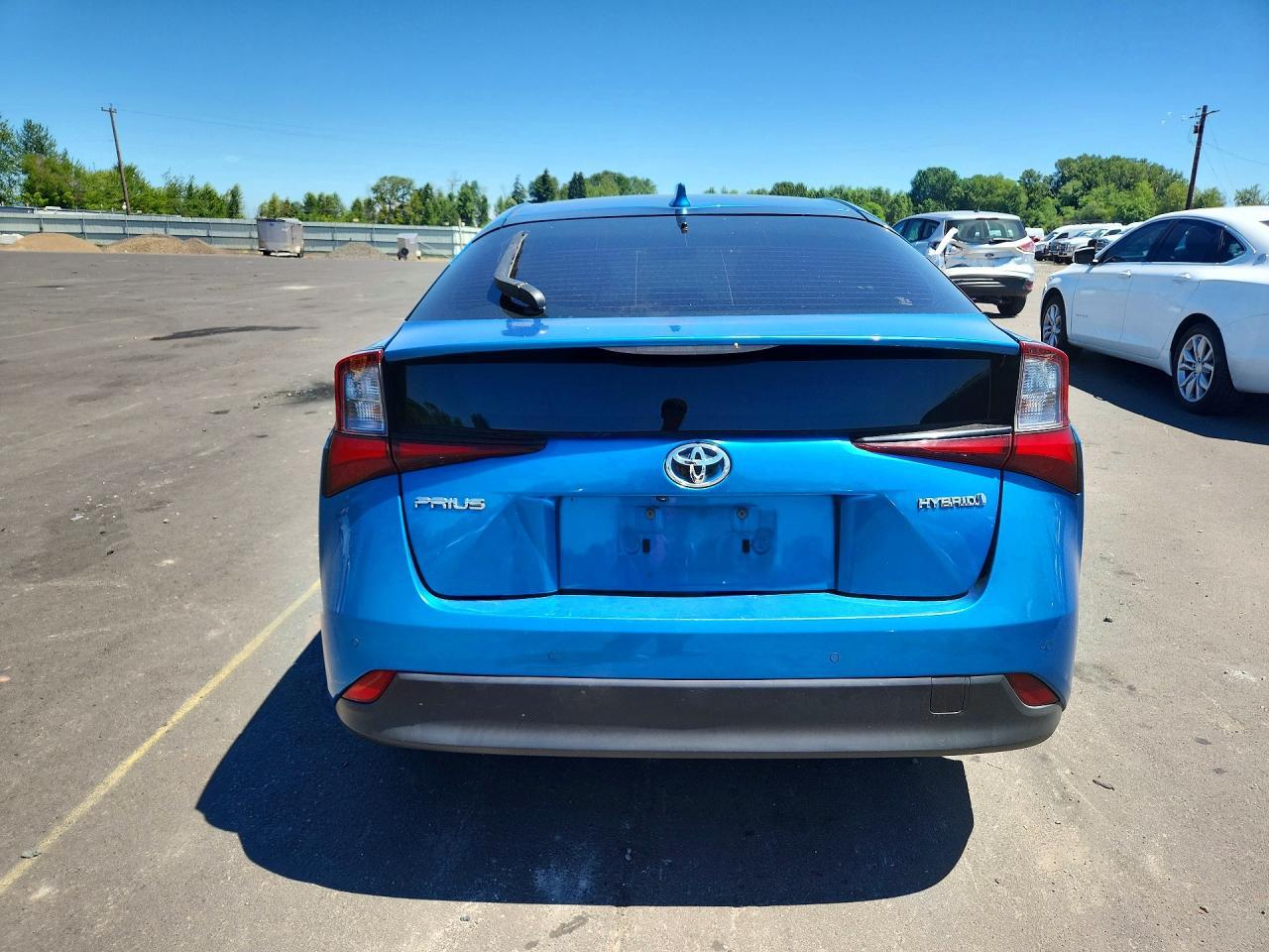 2020 Toyota Prius Le - Фото 6
