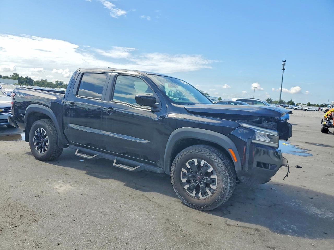 2023 Nissan Frontier Pro-4X - Фото 4