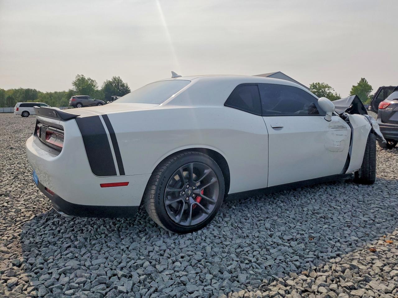2022 Dodge Challenger R/T Scat Pack - Фото 3