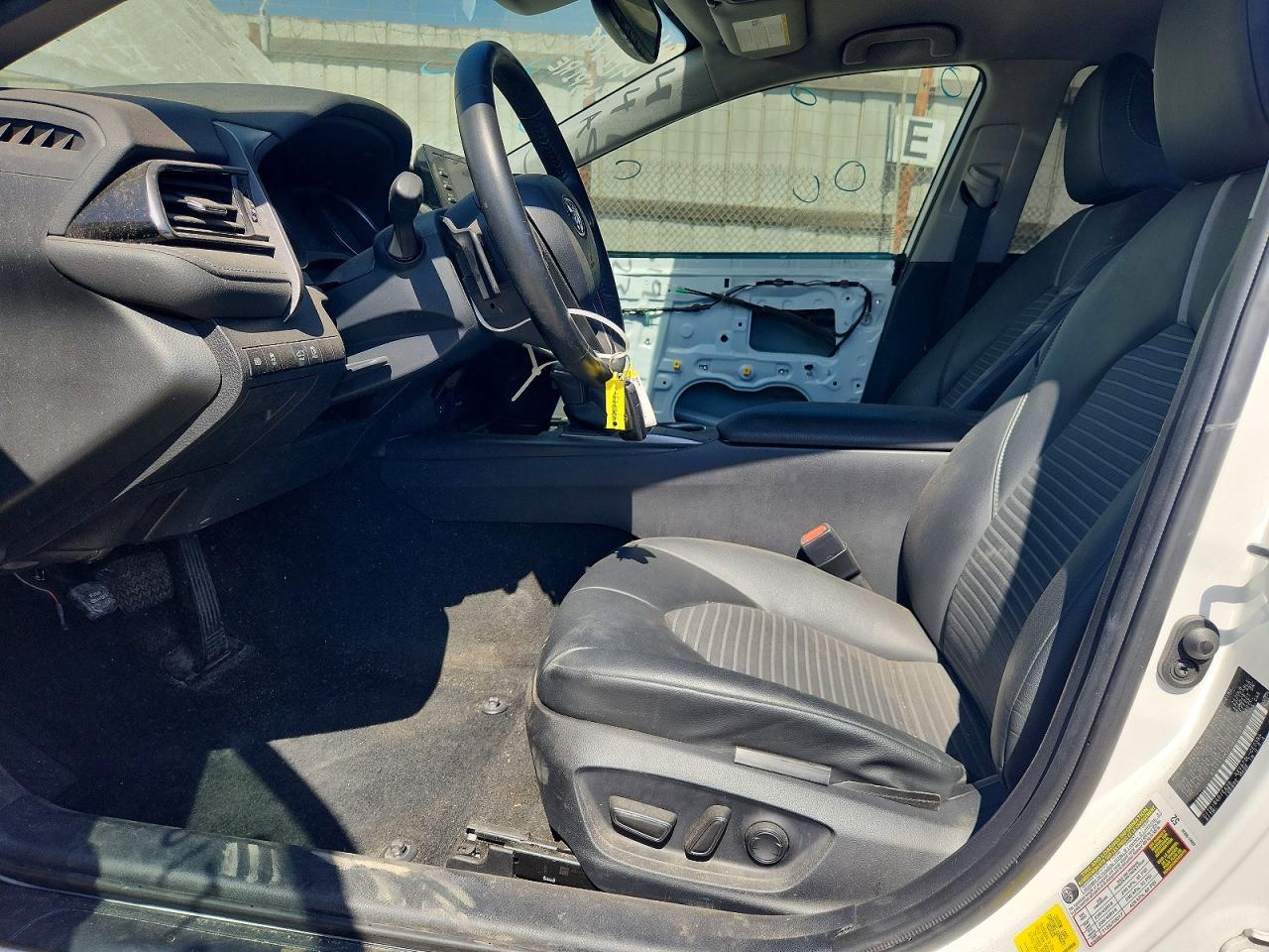 2023 Toyota Camry Se - Image 7