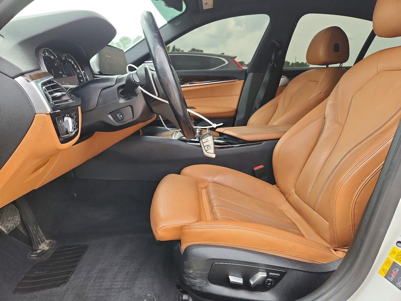 2018 BMW 530Xe - Фото 7