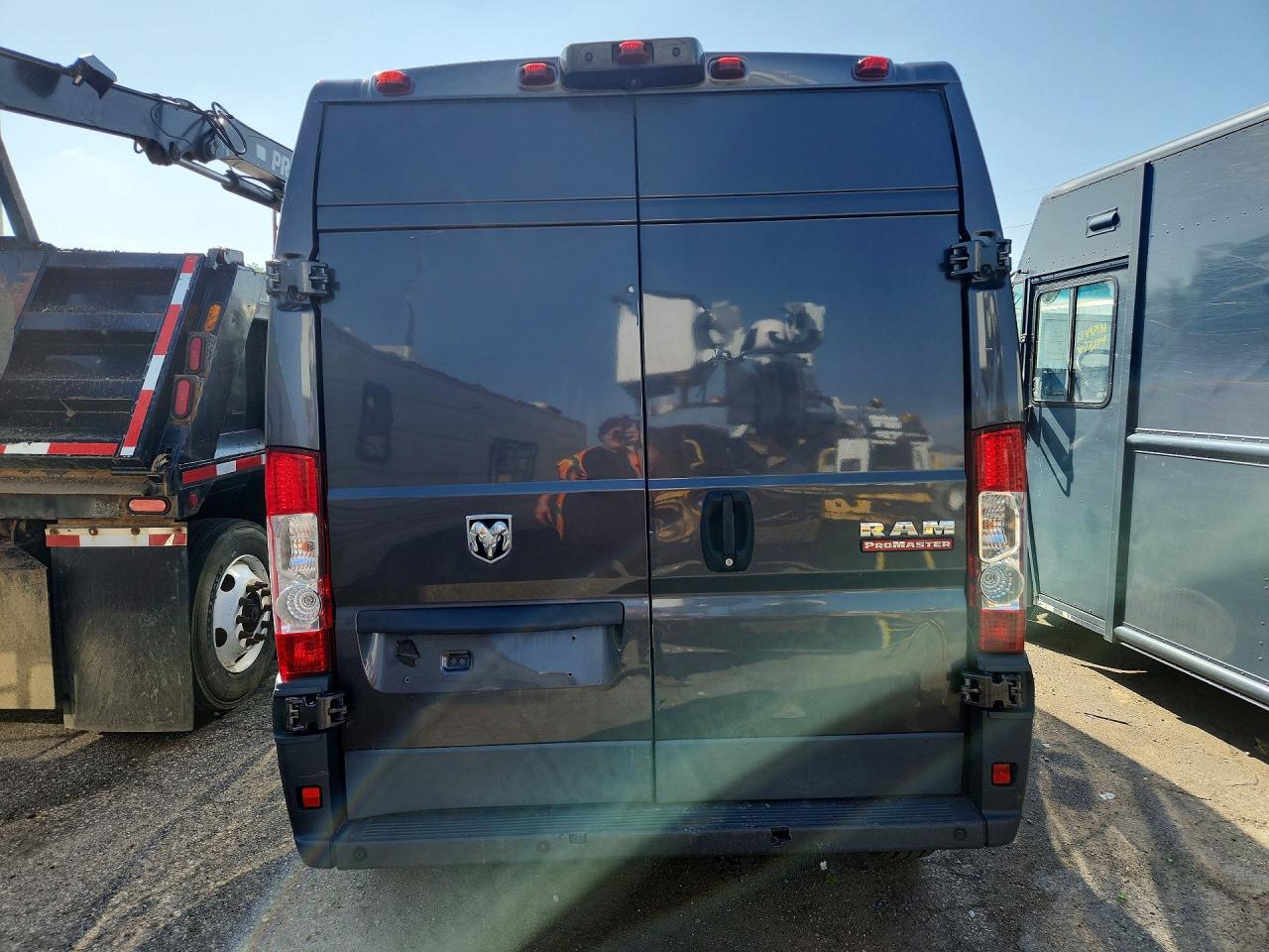 2018 Ram Promaster 2500 - Delivery Van - Фото 6