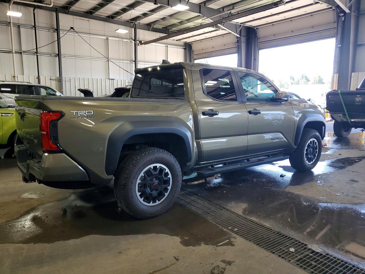 2026 Toyota Tacoma Trd Off-Road - Фото 3