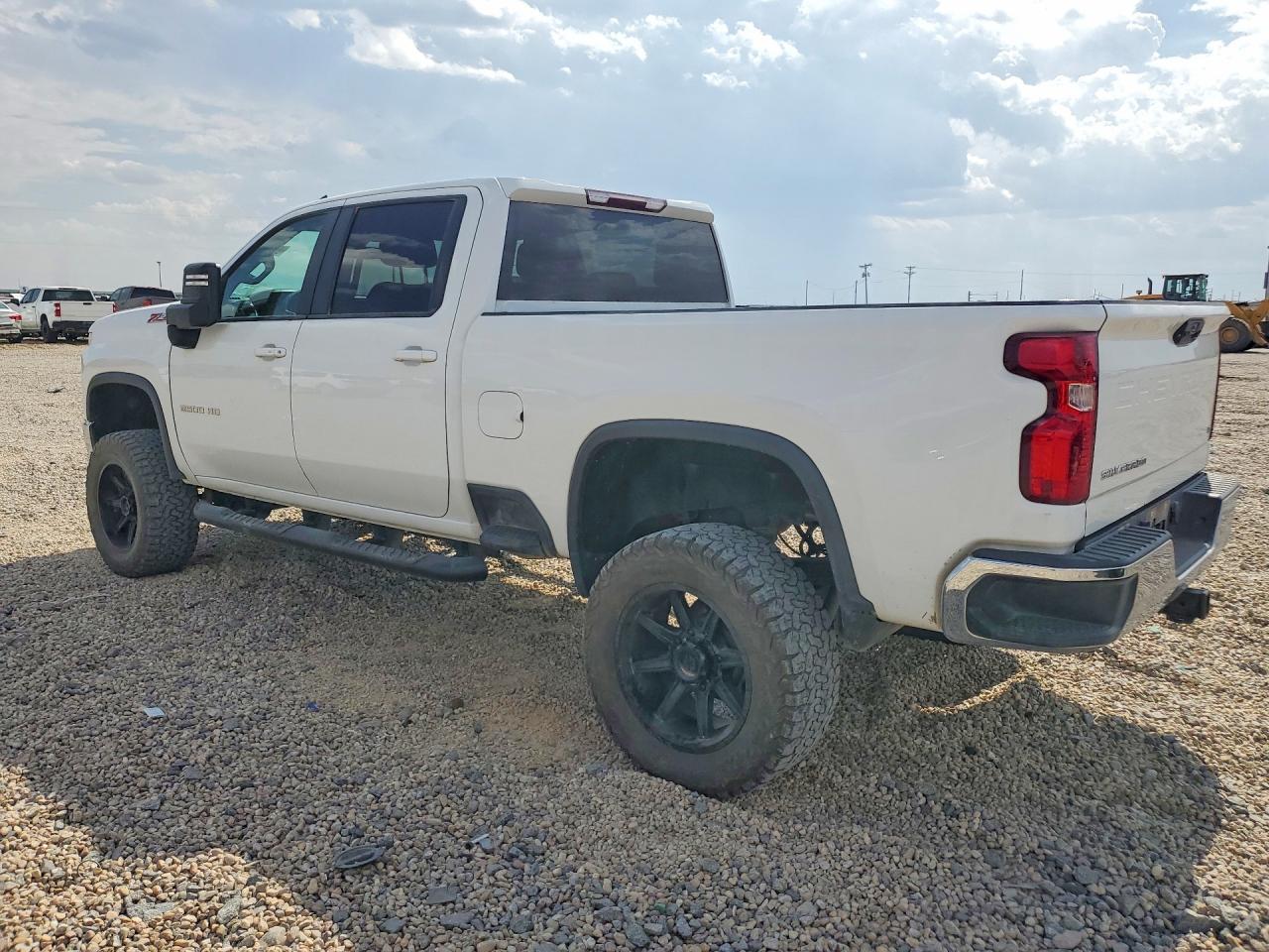 2021 Chevrolet Silverado K2500 Heavy Duty Lt - Image 2