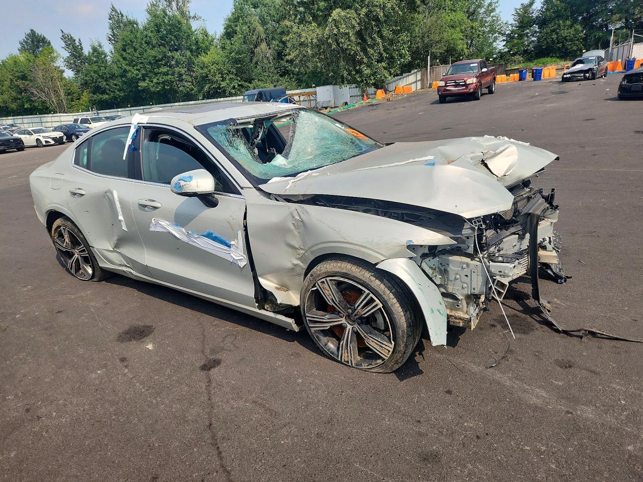 2019 Volvo S60 T5 Inscription - Image 4