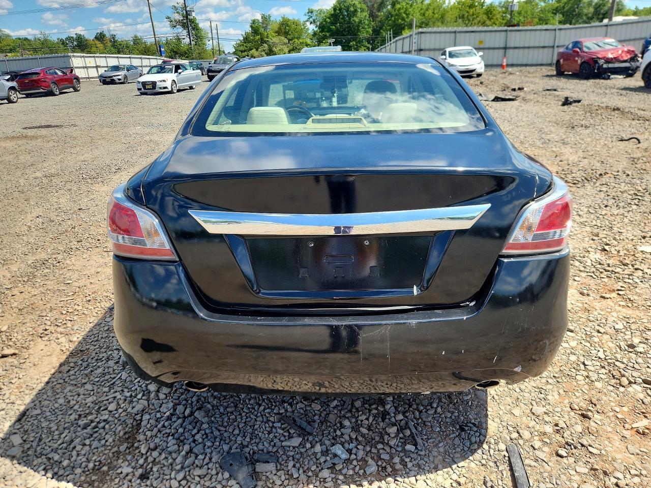 2015 Nissan Altima 2.5 S - Фото 6