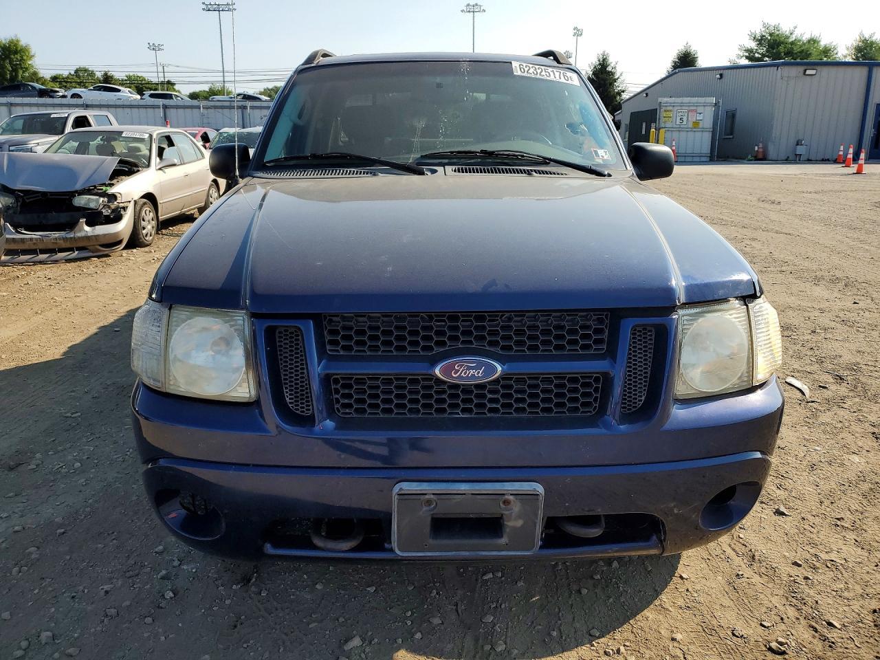 2005 Ford Explorer - Фото 5