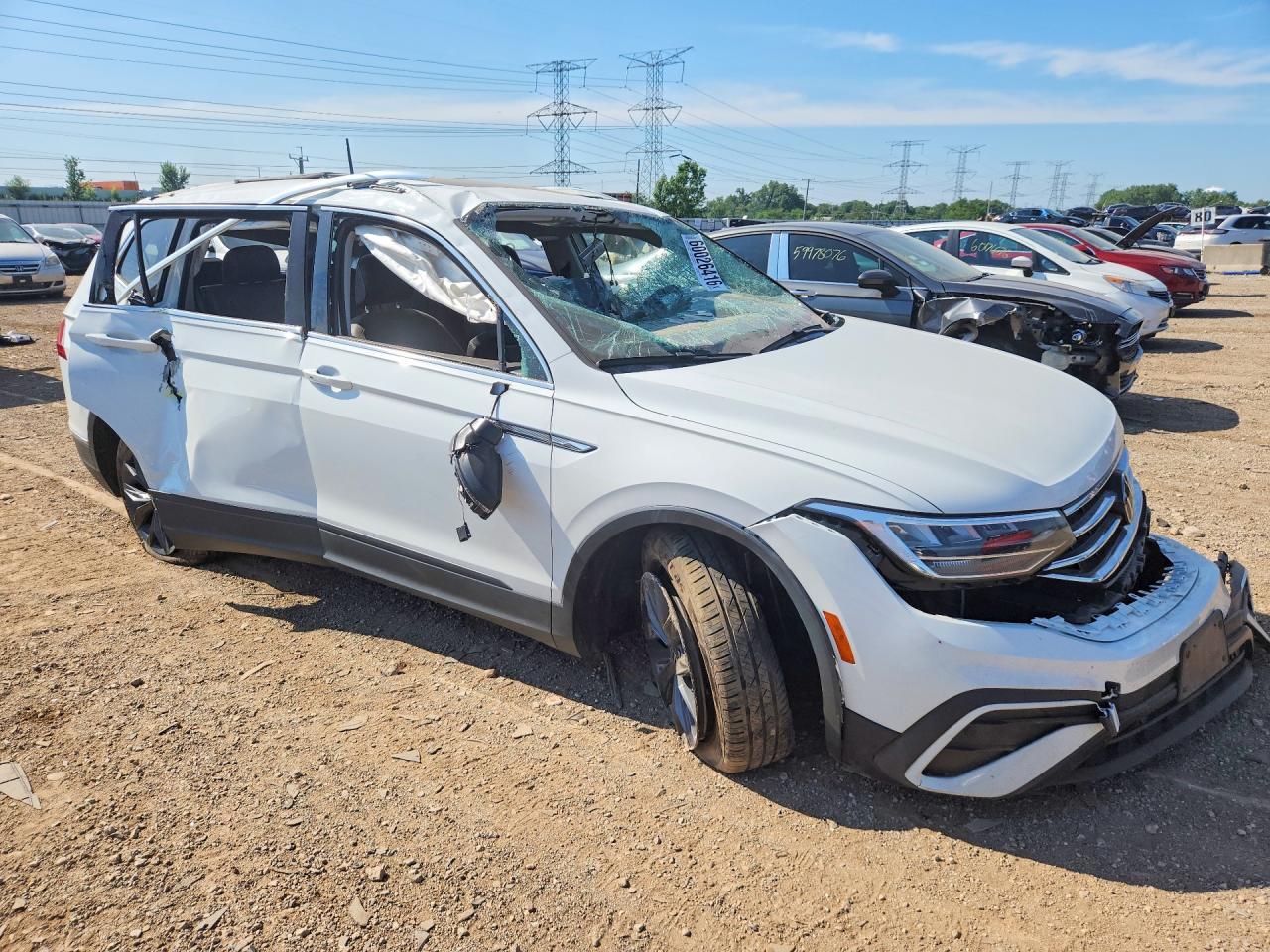 2022 Volkswagen Tiguan Se - Фото 4