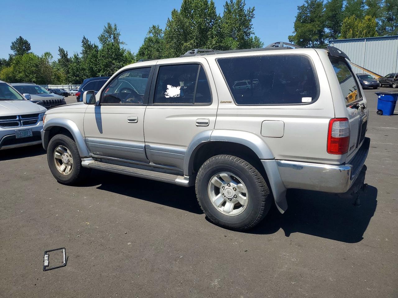 1998 Toyota 4Runner Limited - Image 3