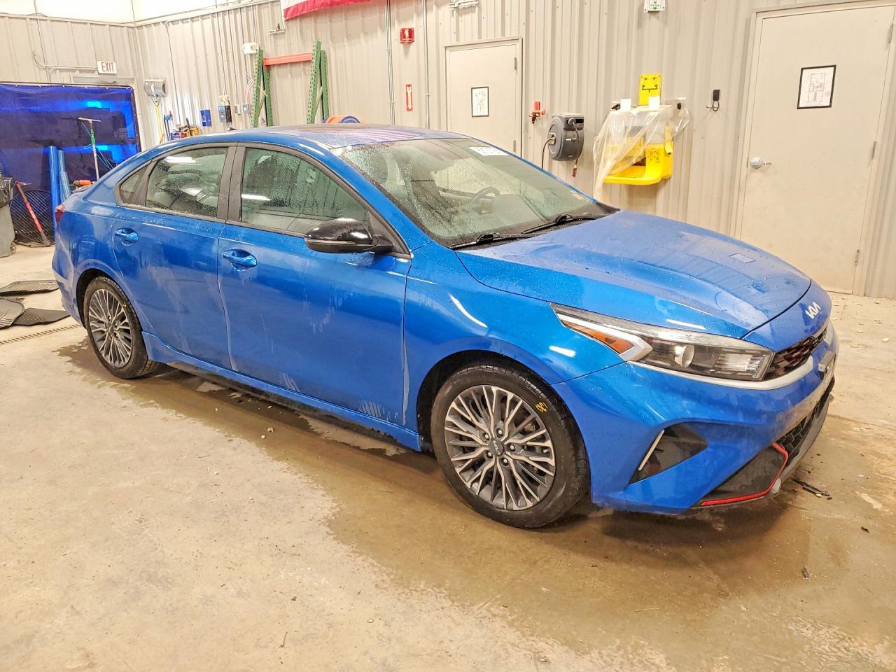 2023 Kia Forte Gt Line - Image 4