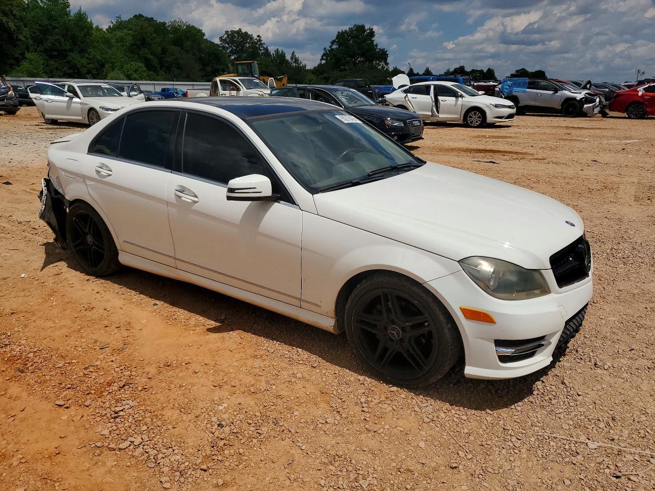 2013 Mercedes-Benz C 250 - Фото 4