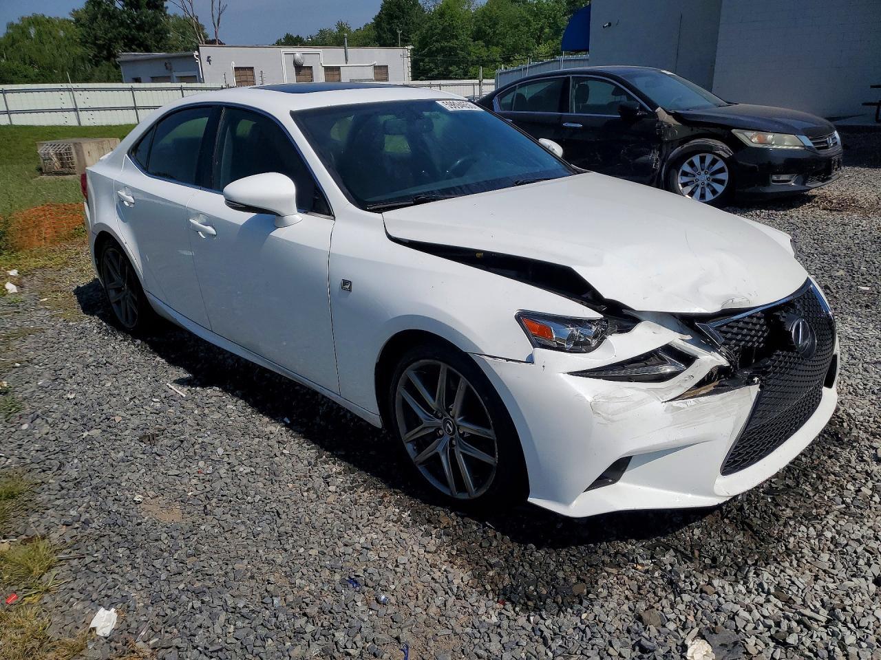 2016 Lexus Is - Фото 4