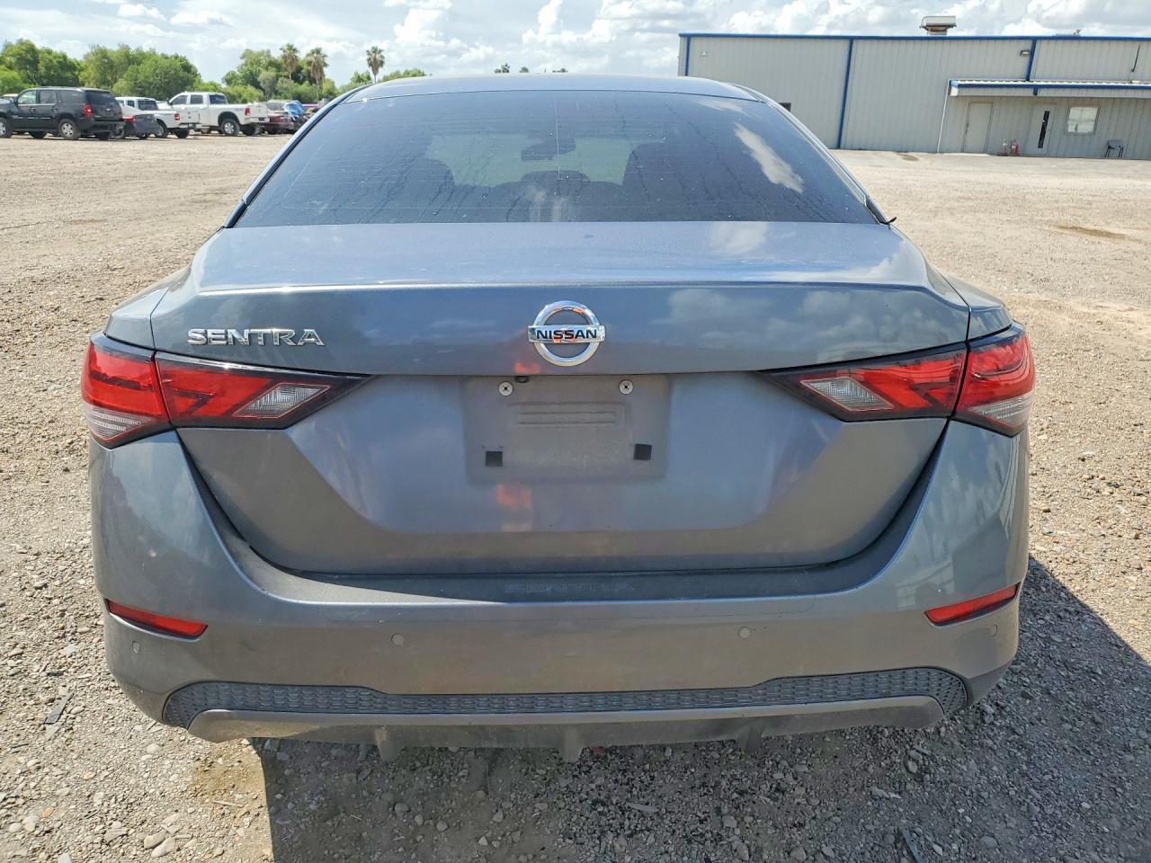 2021 Nissan Sentra S - Фото 6
