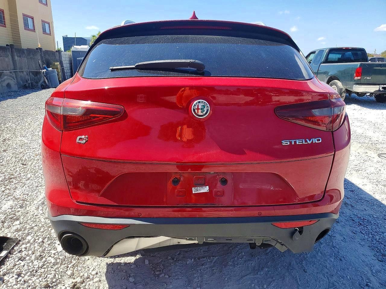 2018 Alfa Romeo Stelvio - Фото 6