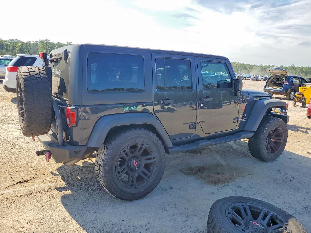 2017 Jeep Wrangler Unlimited Sport - Фото 3