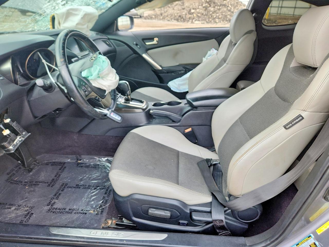 2013 Hyundai Genesis Coupe 2.0T Premium - Image 7