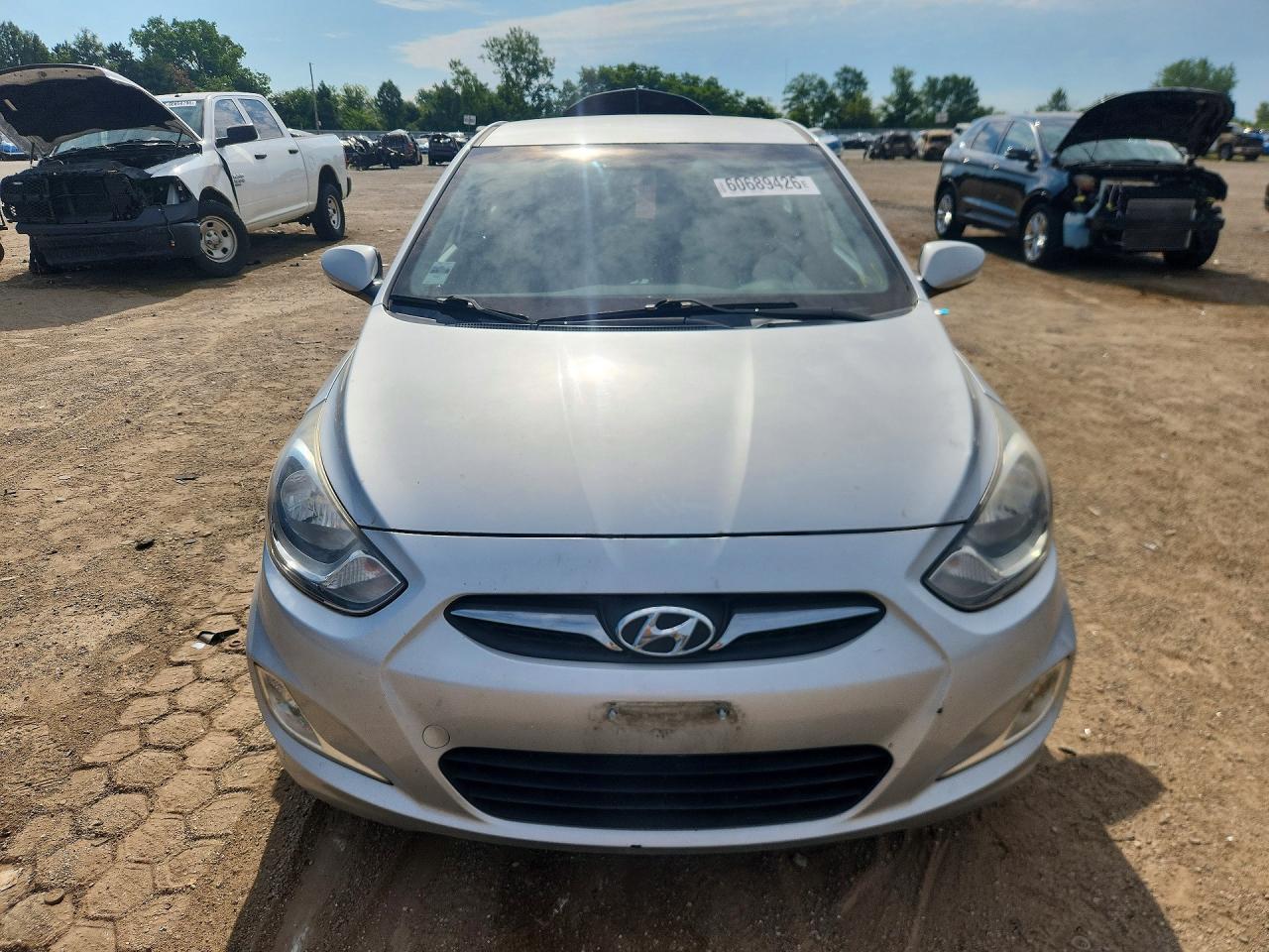 2013 Hyundai Accent Se - Фото 5