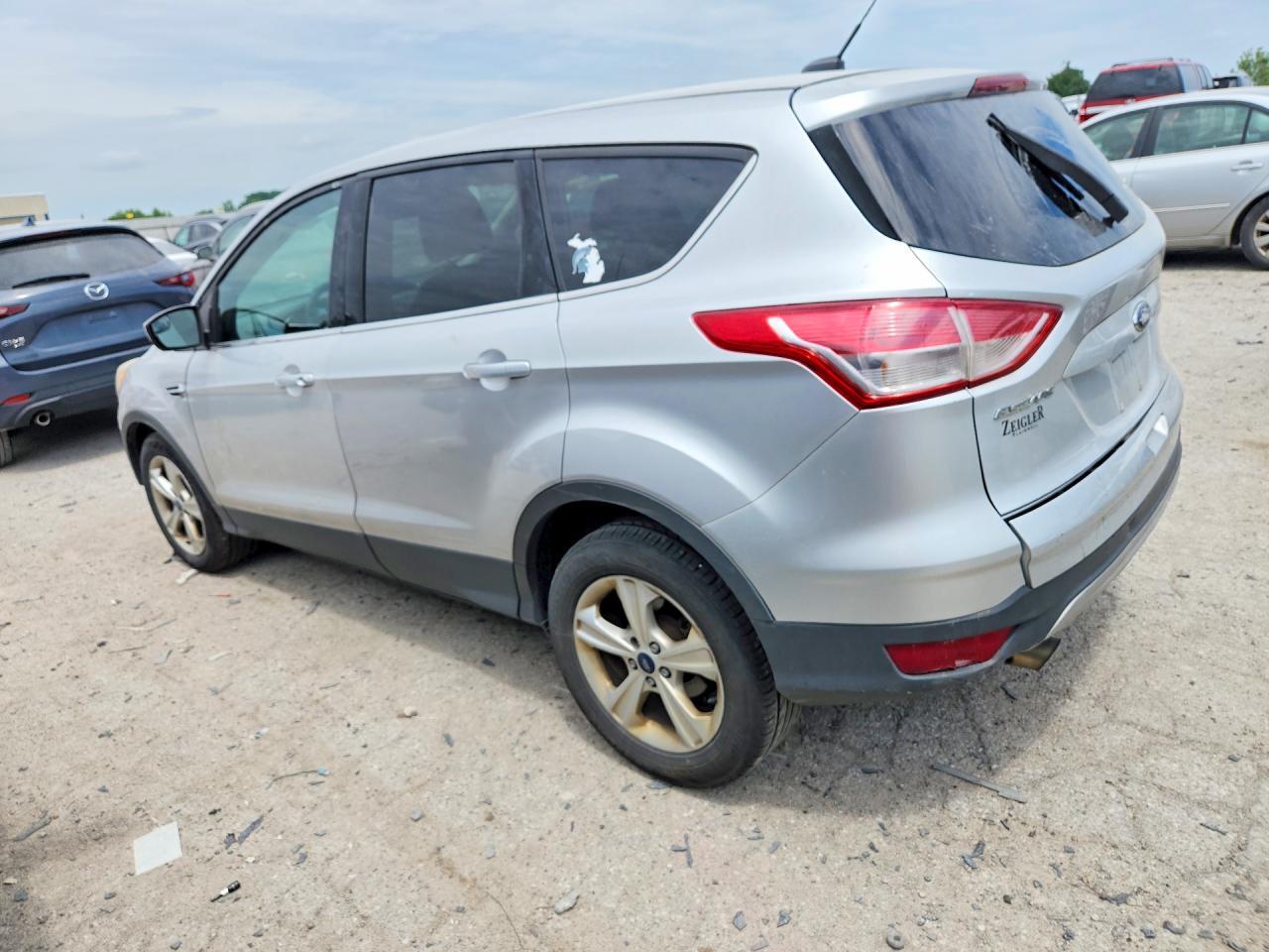 2014 Ford Escape Se - Фото 2