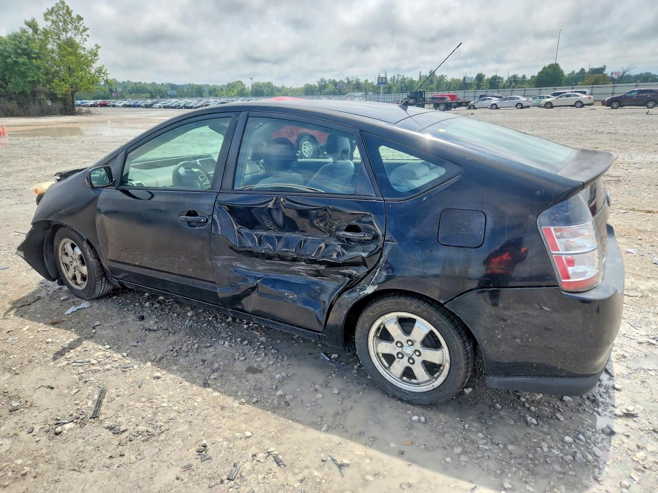 2004 Toyota Prius Base - Фото 2