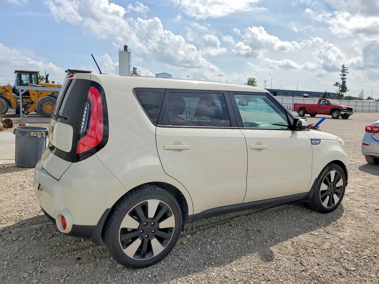 2015 Kia Soul ! - Фото 3