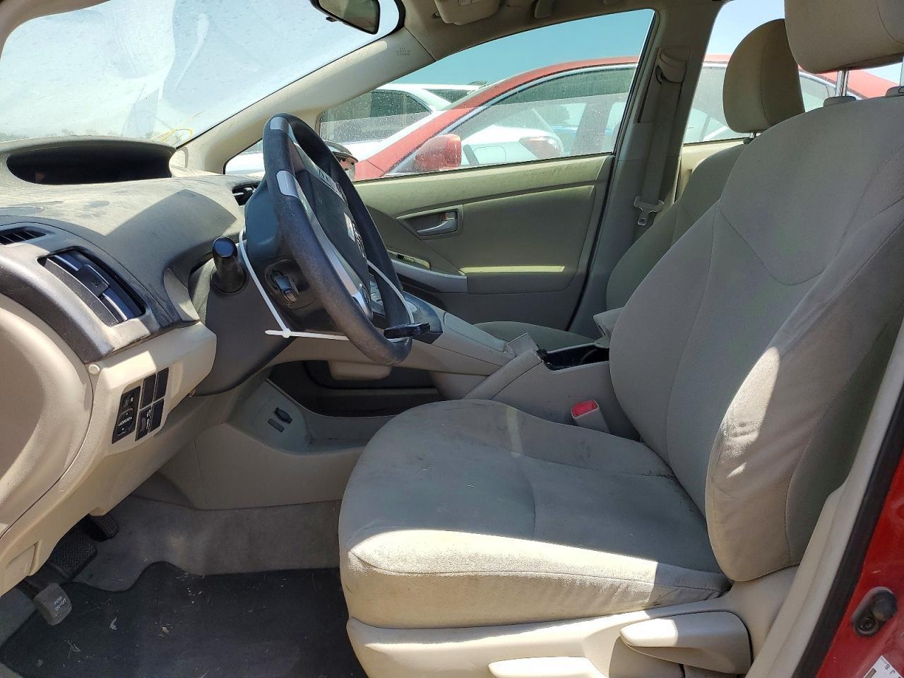 2011 Toyota Prius Three - Фото 7