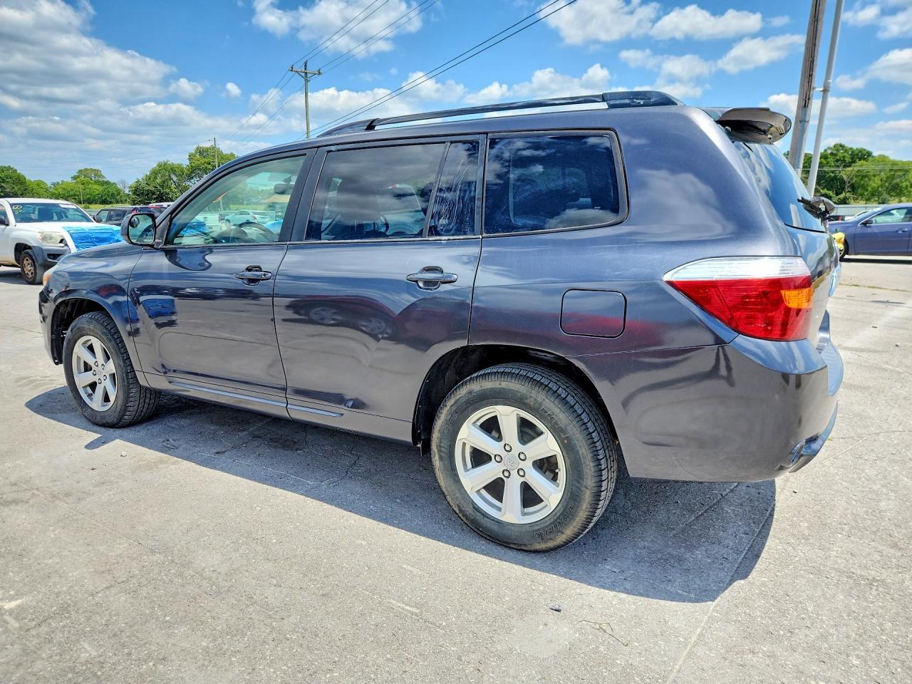 2009 Toyota Highlander Base - Фото 2