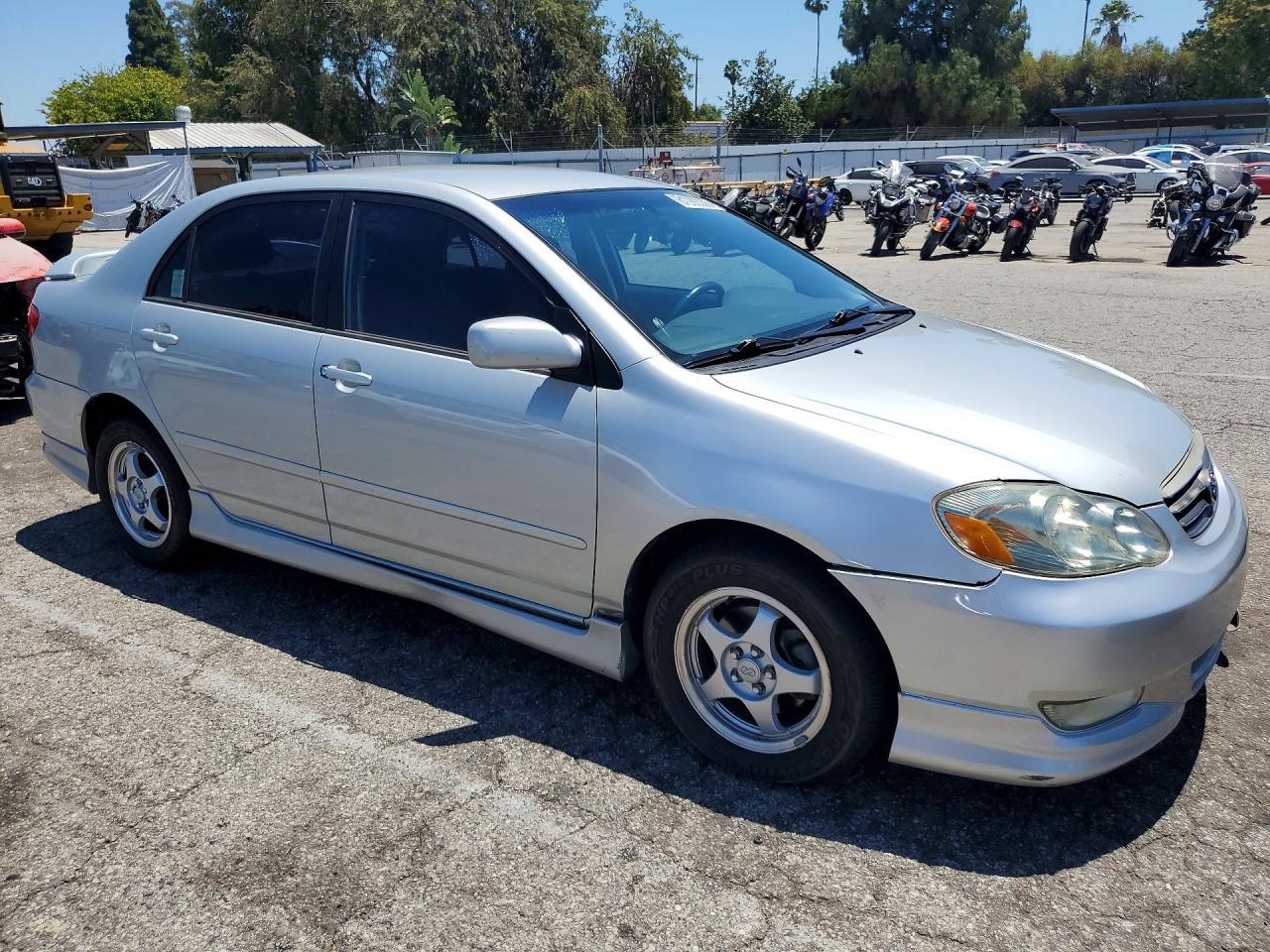 2004 Toyota Corolla S - Фото 4