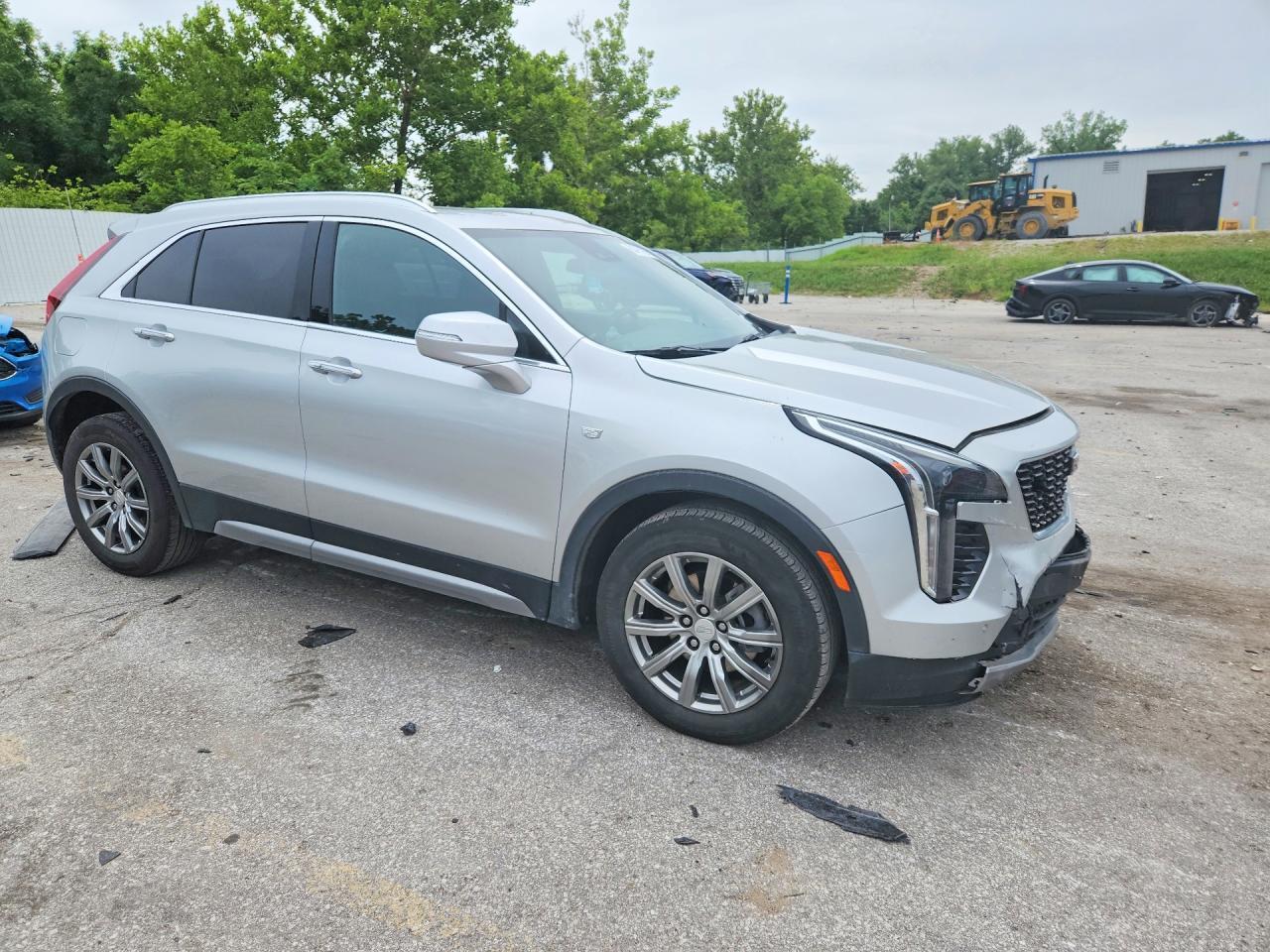 2021 Cadillac Xt4 Premium Luxury - Image 4
