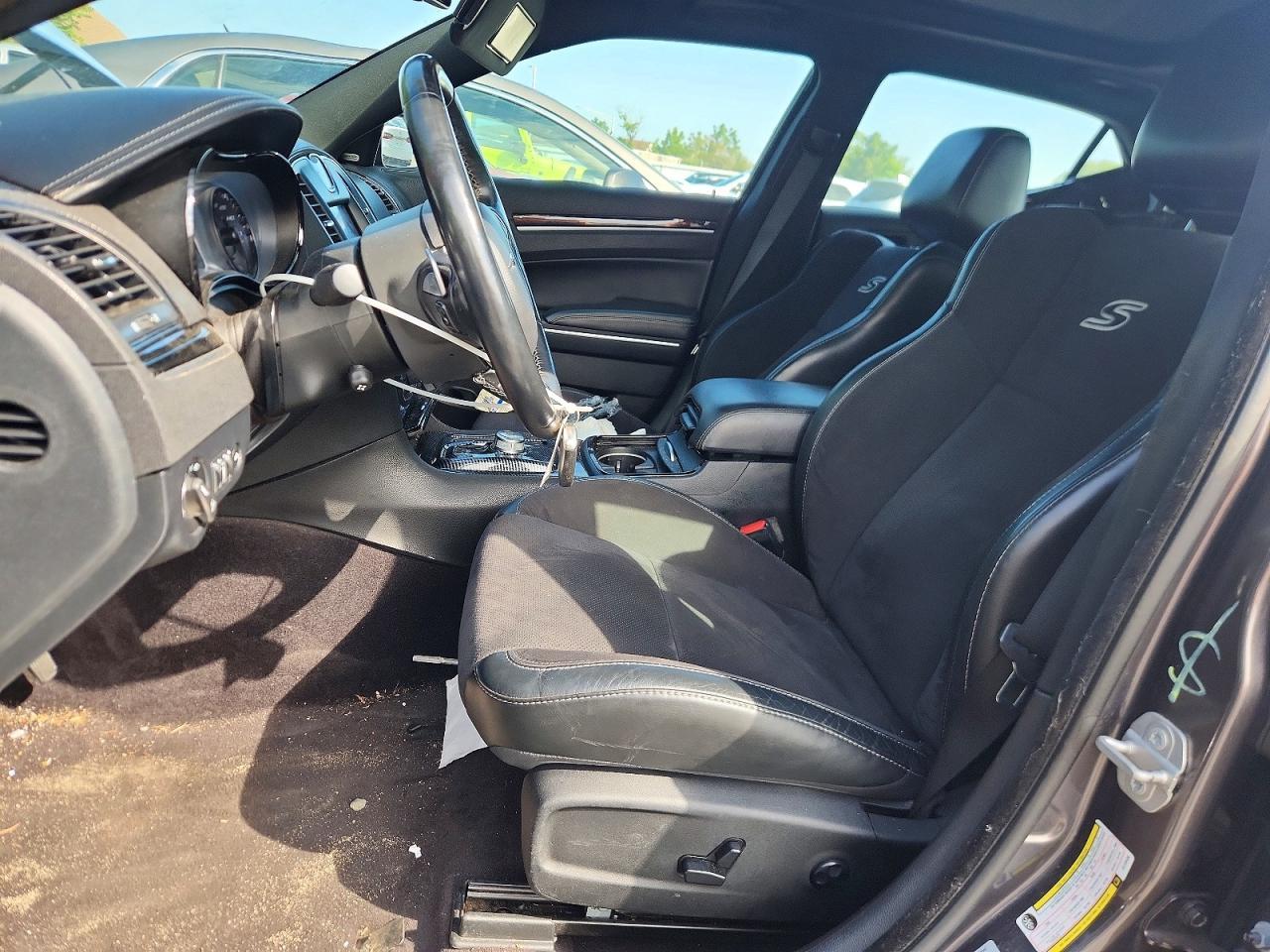 2018 Chrysler 300 S - Фото 7
