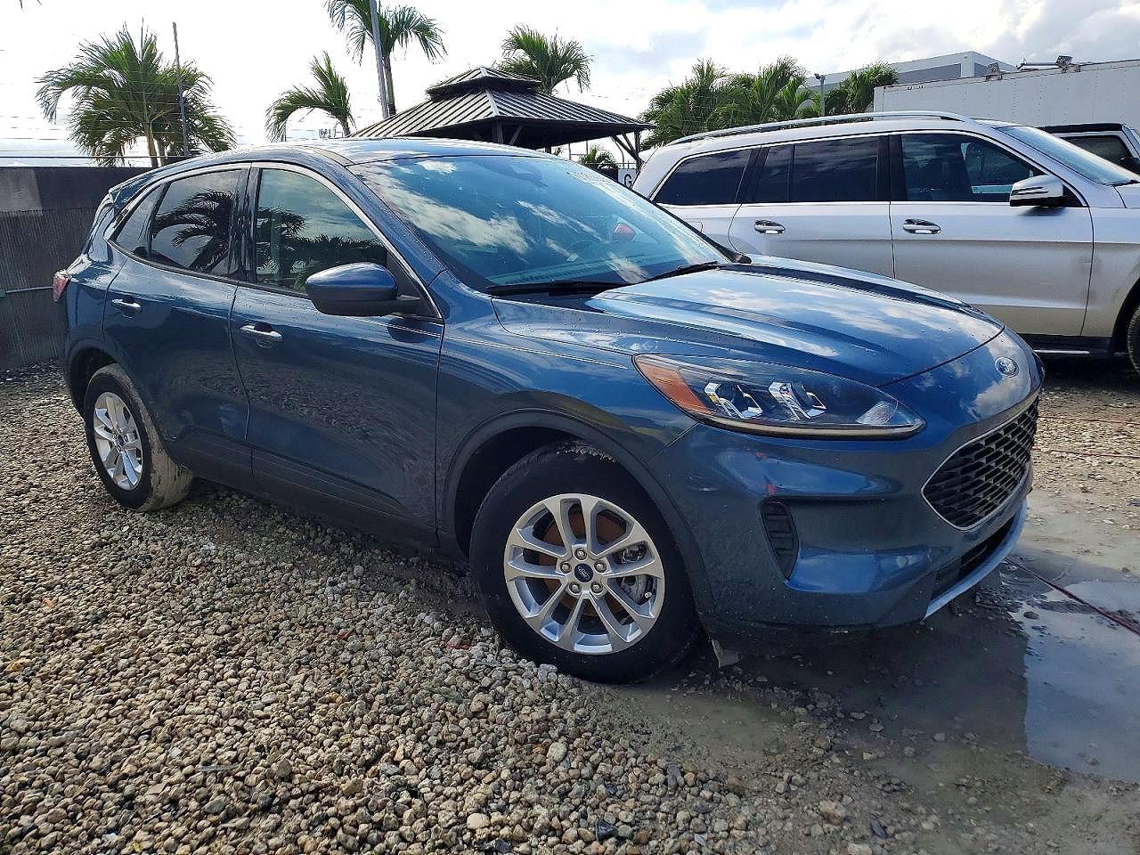 2020 Ford Escape Se - Image 4
