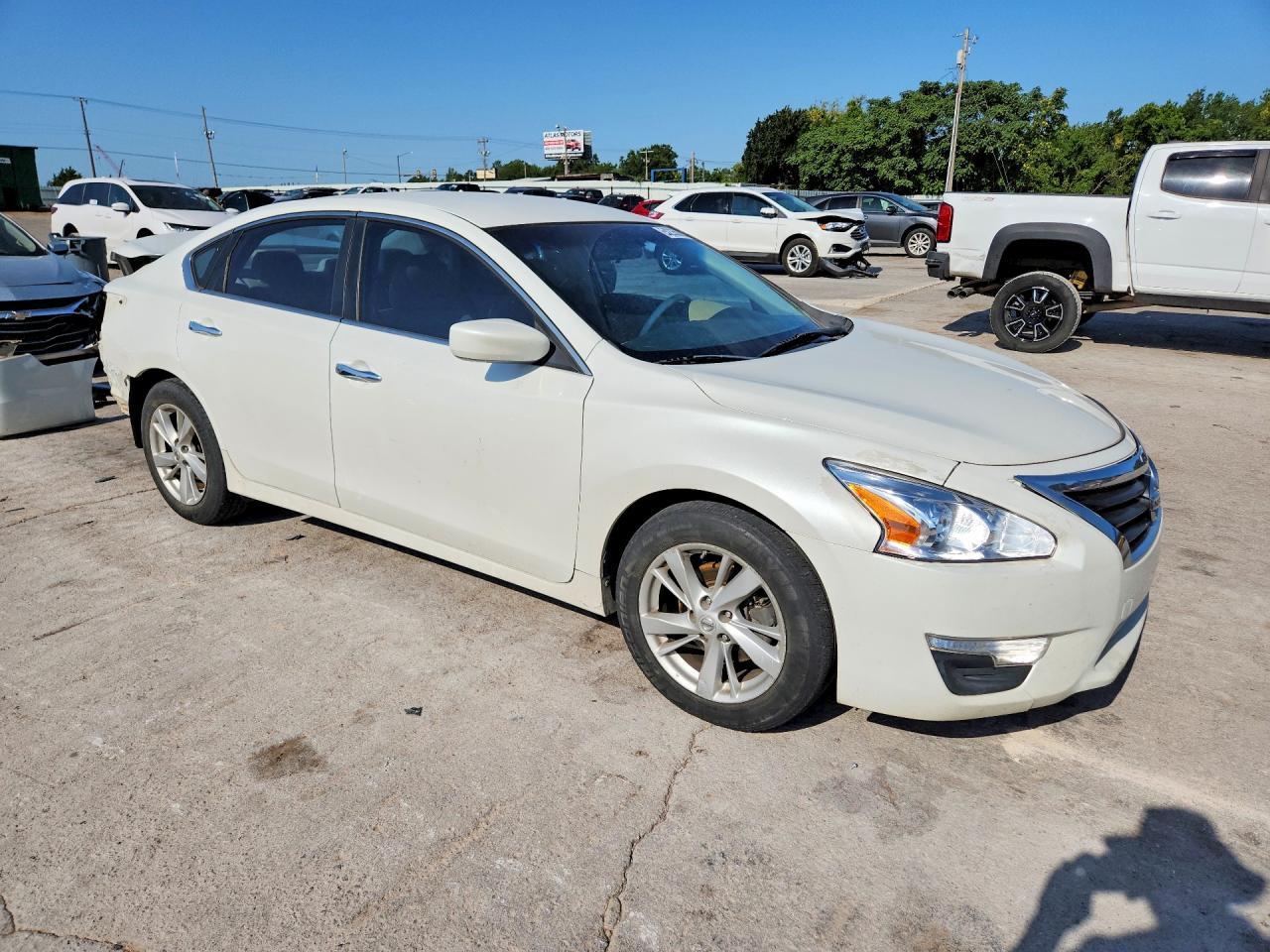 2015 Nissan Altima 2.5 S - Фото 4