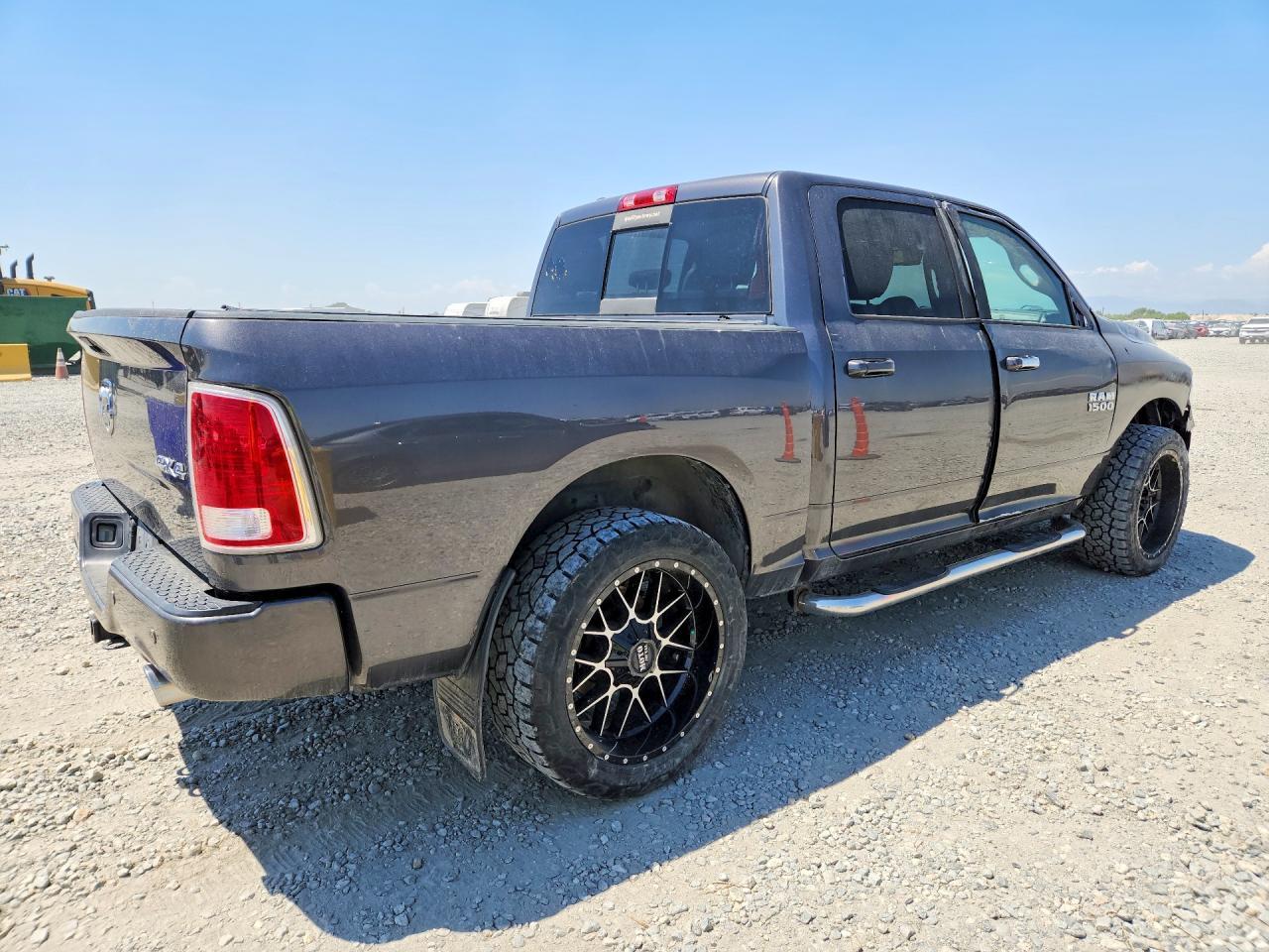 2017 Ram 1500 Sport - Фото 3
