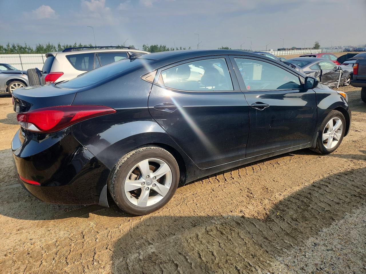2015 Hyundai Elantra Se - Фото 3