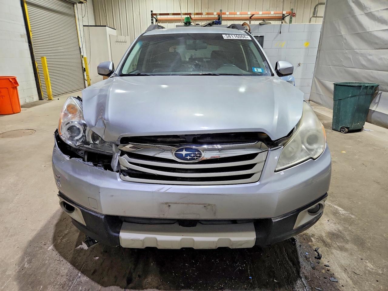 2012 Subaru Outback 2.5I Limited - Image 5