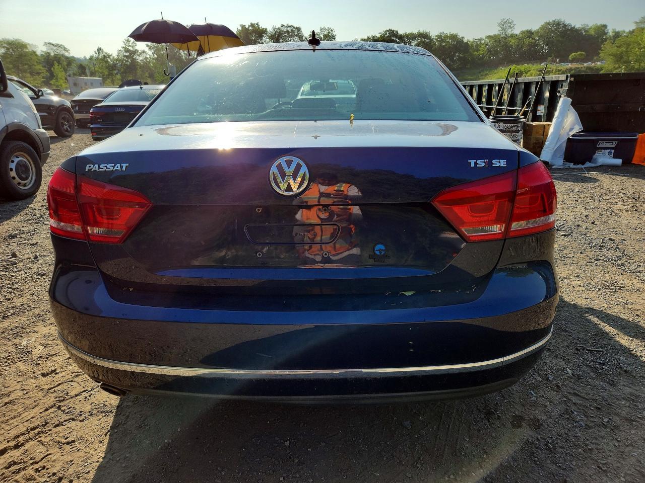 2015 Volkswagen Passat Se - Фото 6
