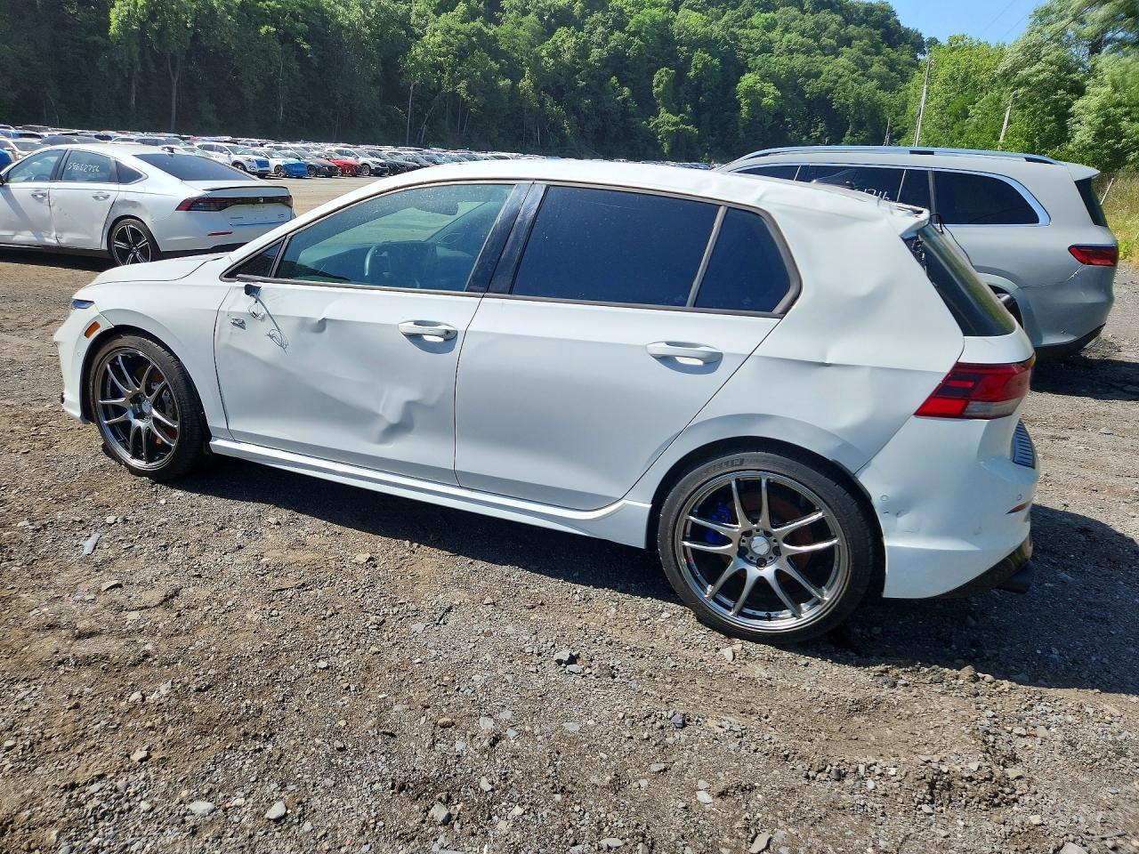 2025 Volkswagen Golf R - Фото 2
