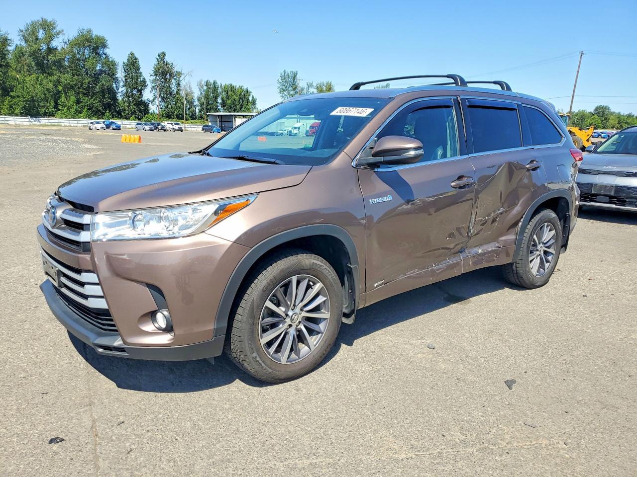 2018 Toyota Highlander Hybrid Xle