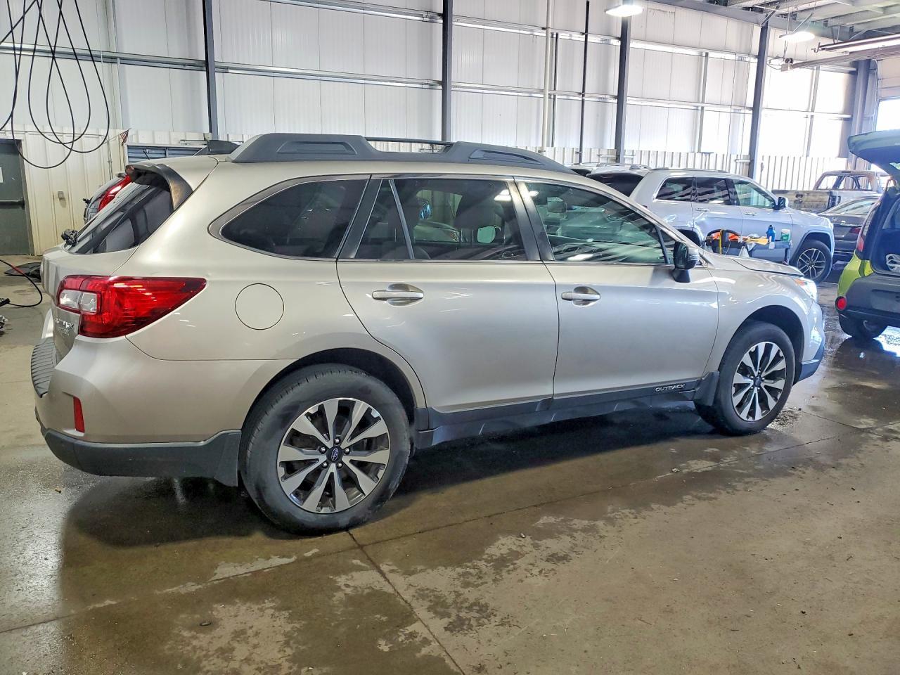 2017 Subaru Outback 2.5I Limited - Image 3