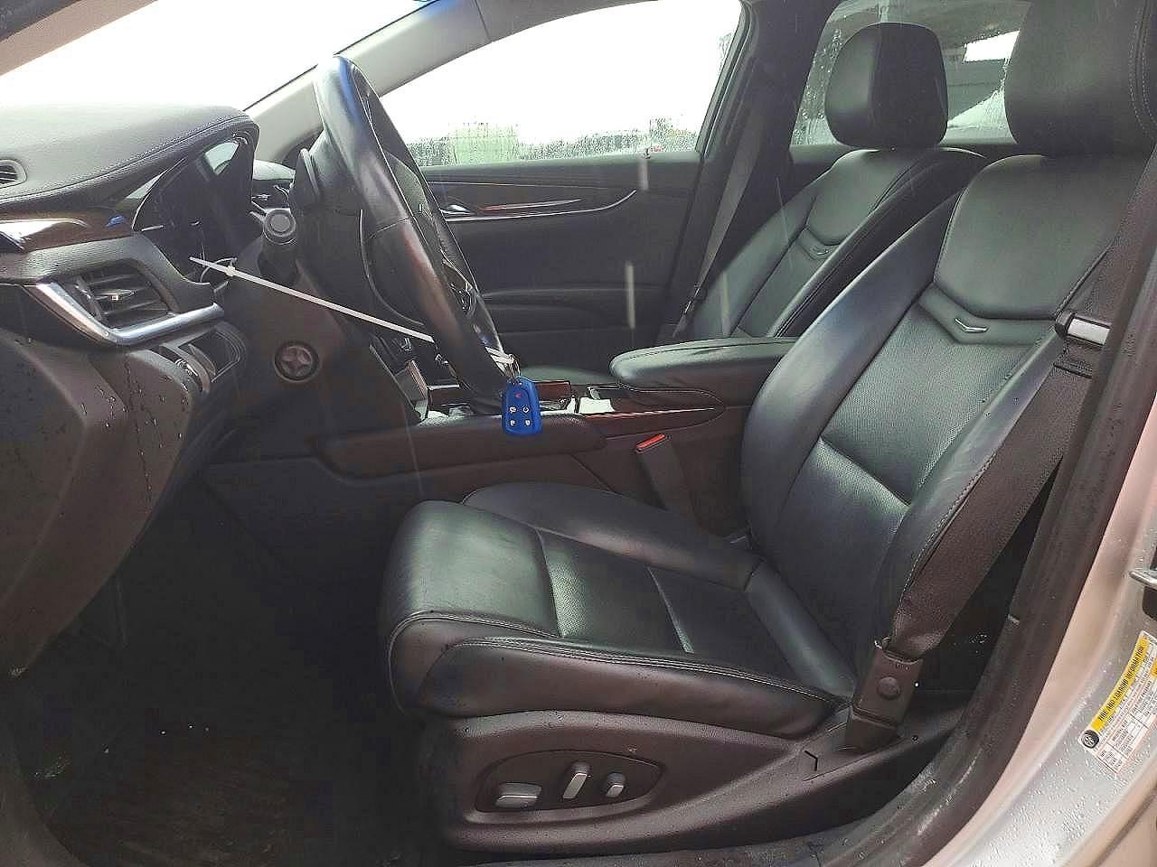 2017 Cadillac Xts Luxury - Image 7