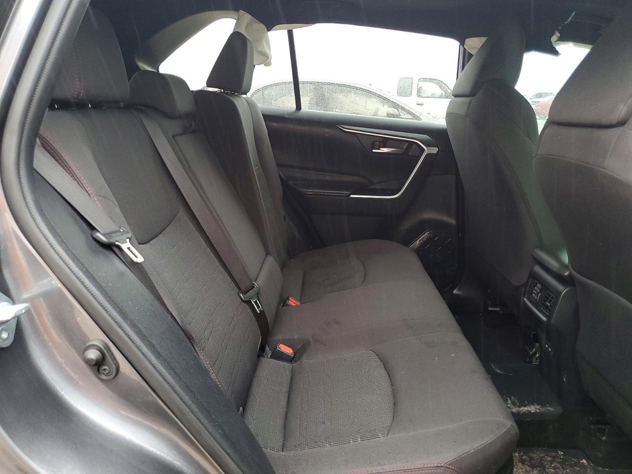 2022 Toyota Rav4 Prime Se - Фото 6